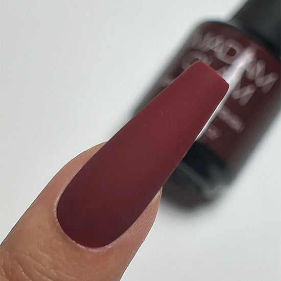 Madam_Glam_Soak_Off_Gel_Polish_Holographic_Red_Christmas_Essence